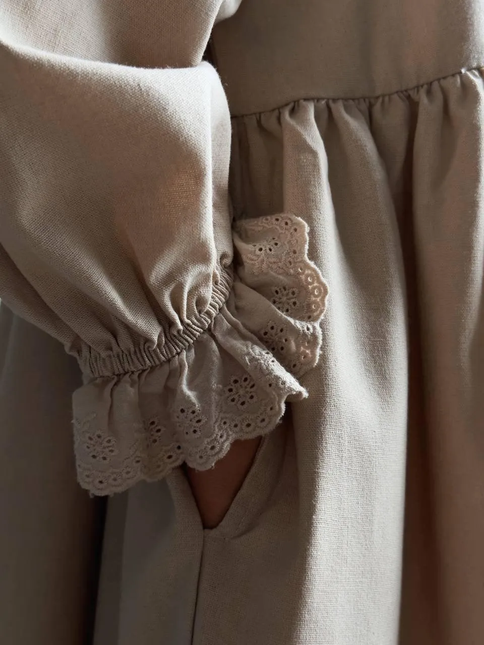 Beige Midi Dress with Lace Collar