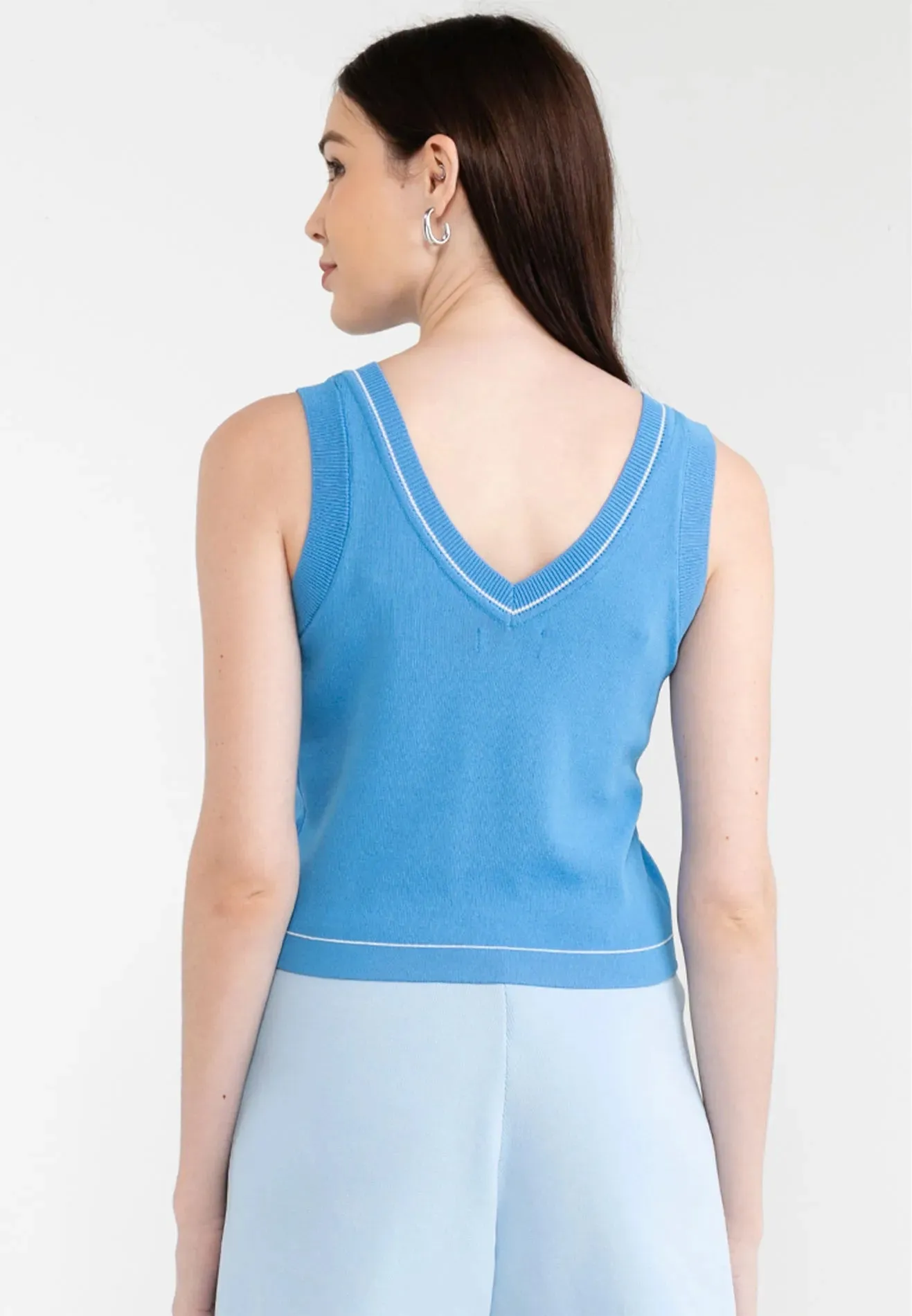 Knitted V-Neck Basic Top