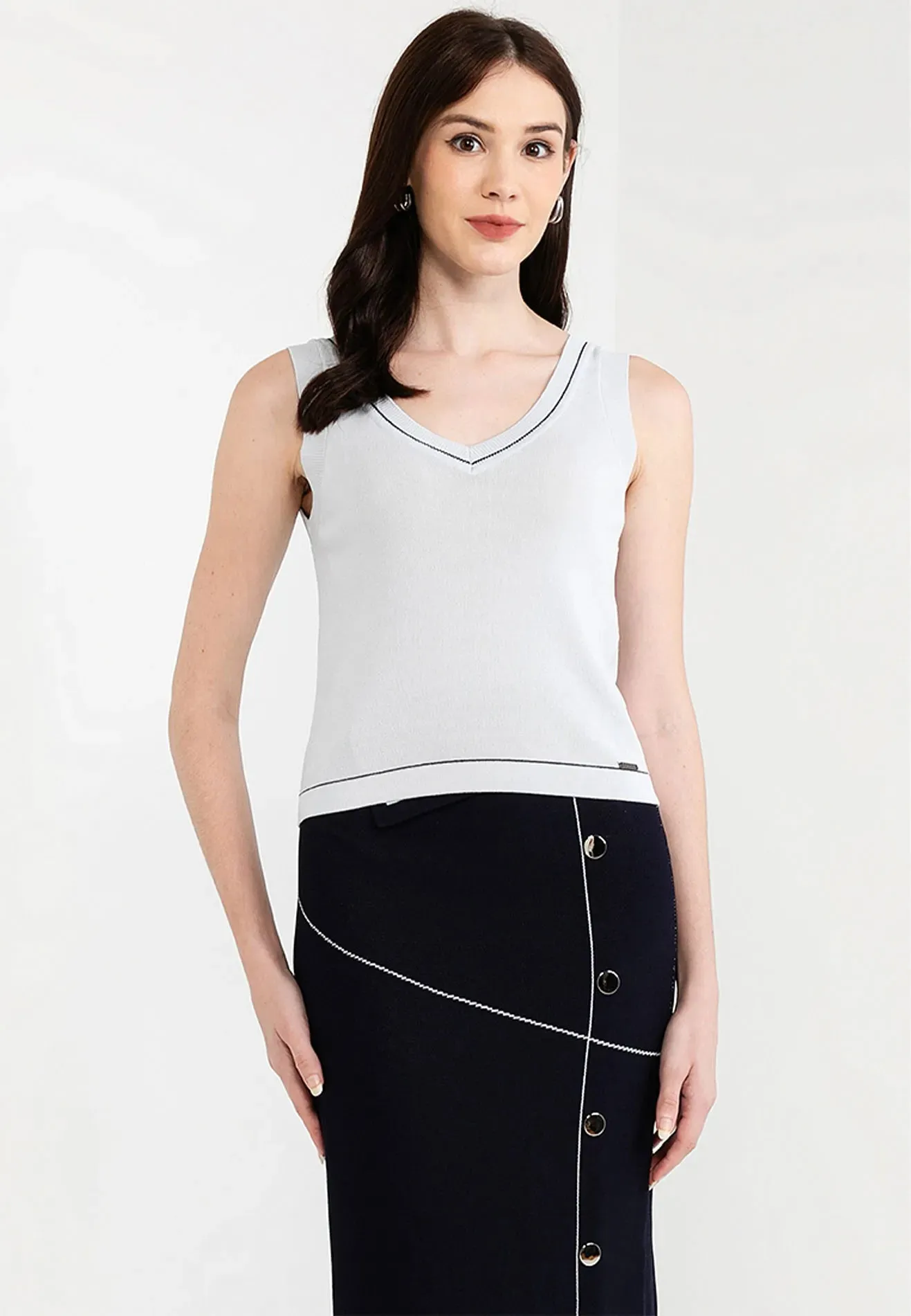 Knitted V-Neck Basic Top