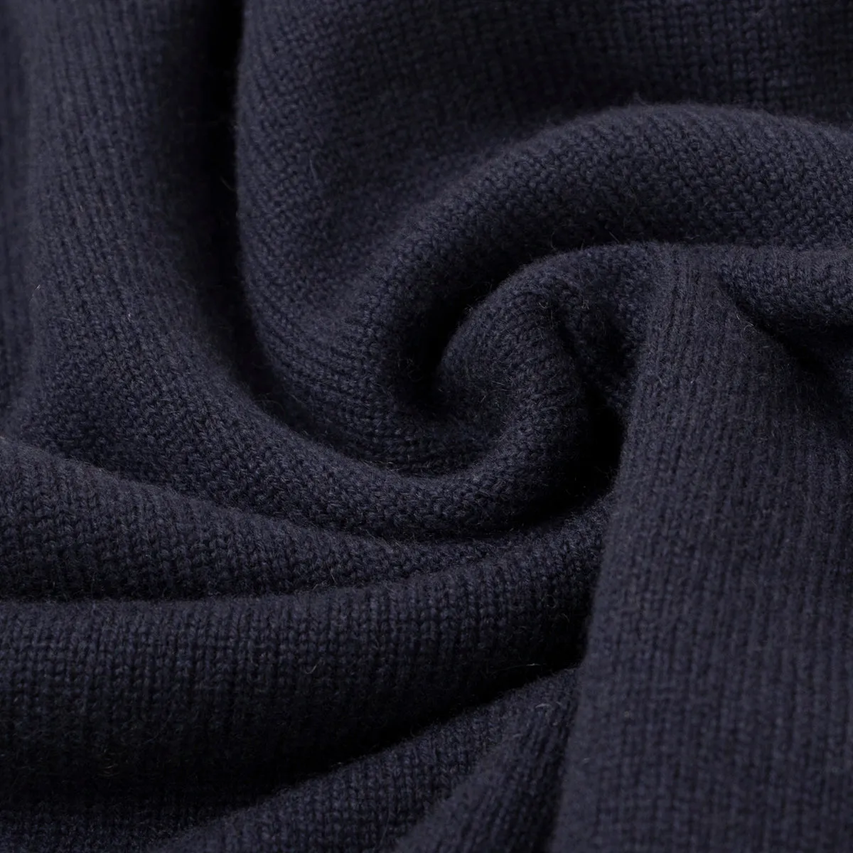 The Barra 4ply Full Zip Cashmere Cardigan - Dark Navy/Lapis Suez